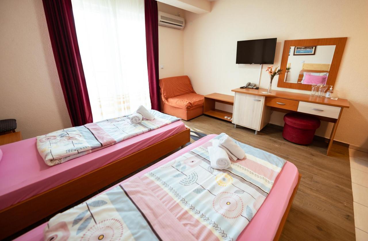 Hotel Holiday-M Ohrid Eksteriør bilde