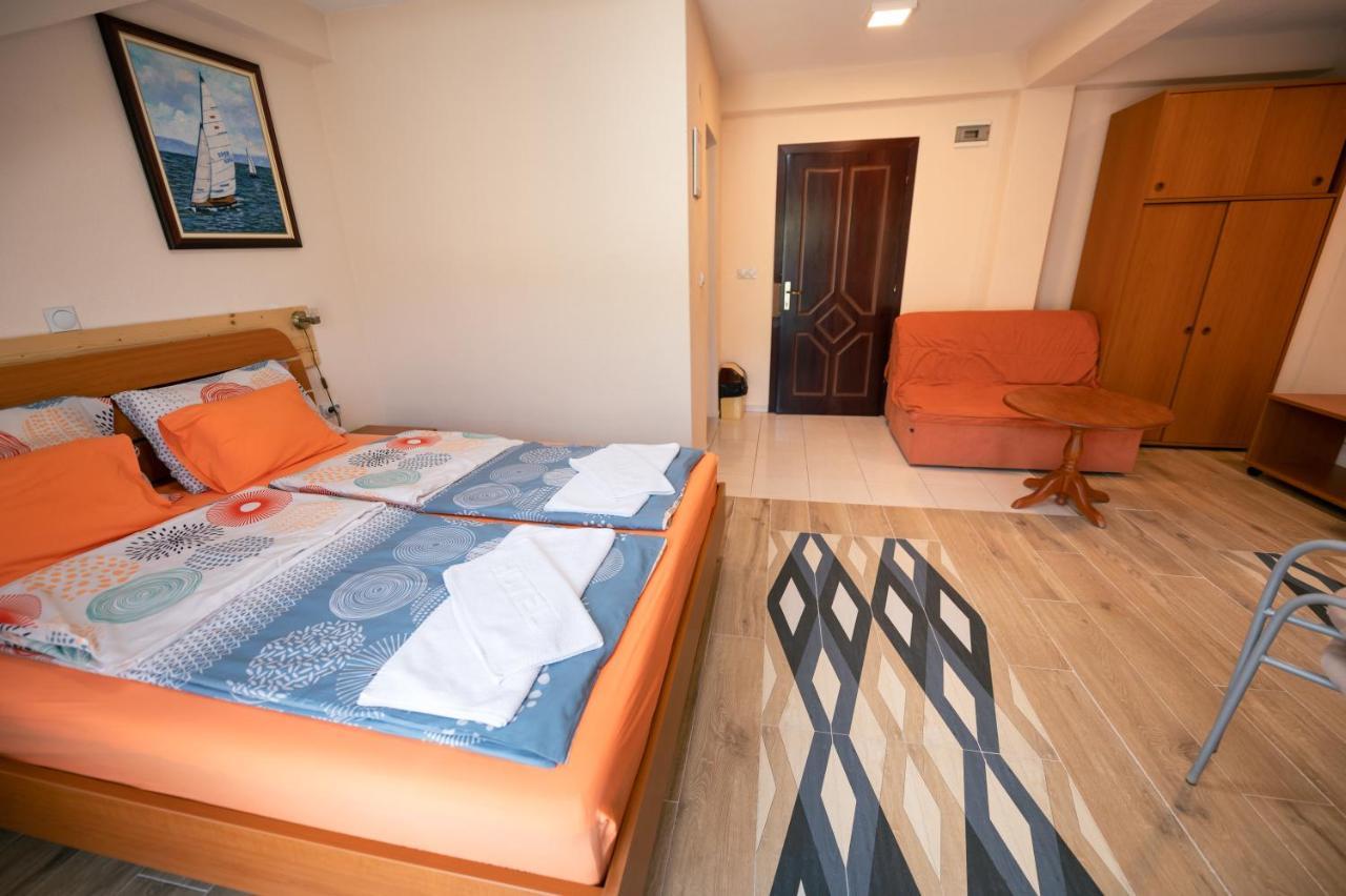 Hotel Holiday-M Ohrid Eksteriør bilde